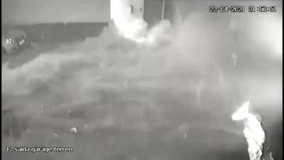Swimming pool collapsing