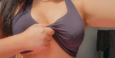 Sports bra titty drop! [OC] 😏