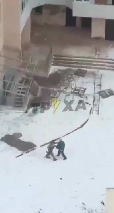 Ukrainian grandpas 