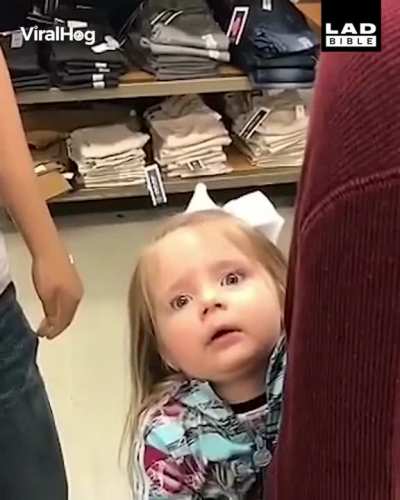 uhmmm. wtf little girl🤣🤣