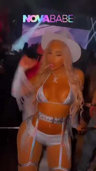 Kimbella Matos 🔥