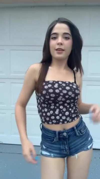 😎