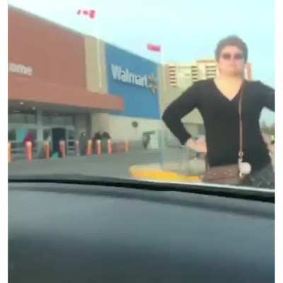 Woman thinks she is above the whole country of Canada because she's from the states