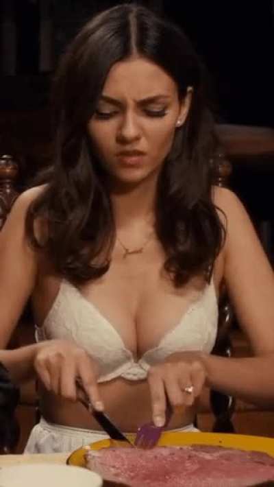 Victoria Justice