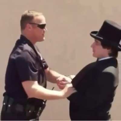 Drug dealing Magician