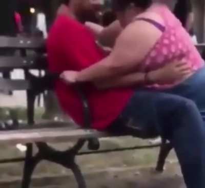 A totally normal thing to do in public.