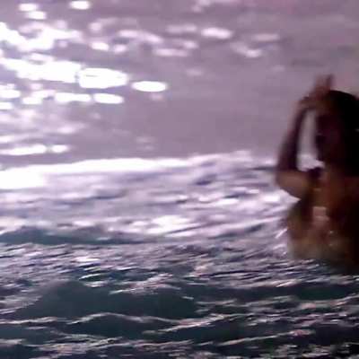 Salma Hayek showing off her body