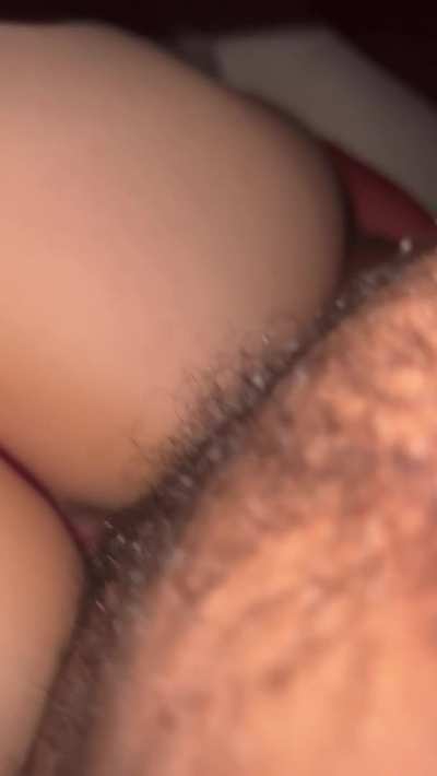 Tinder Thot with gorilla grip… she earned a spot on the roster no doubt