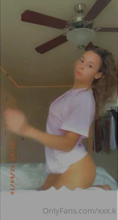Loves a twerk