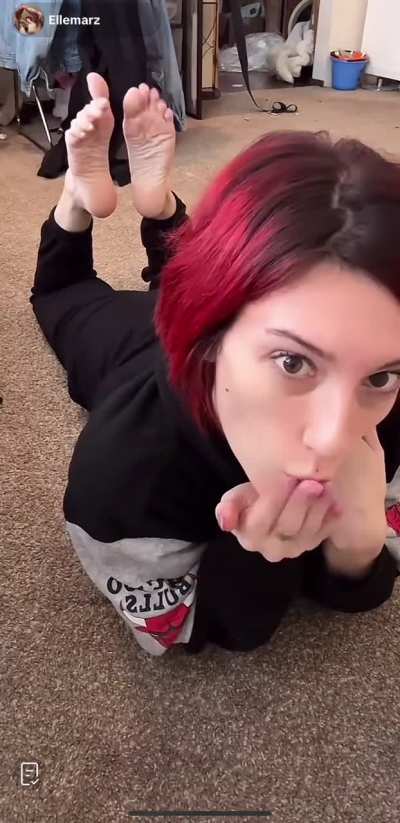 Ellemarz live now