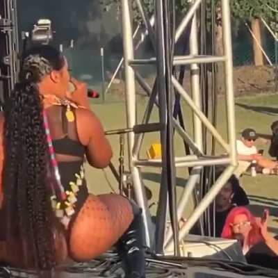 the jiggle