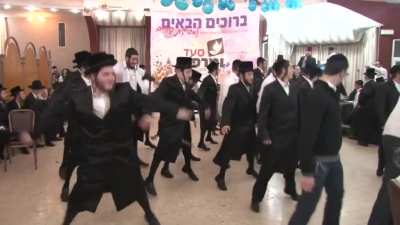 [155/155] Jerusalem Shuffle (Queen, Hasidic Dance)