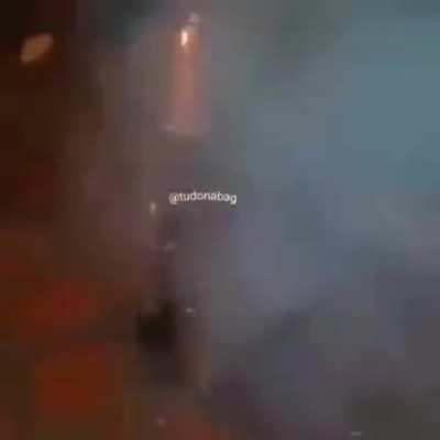 O primeiro foguete no cu agente nunca esquece aiaiai, lembro do meu primeiro até hoje