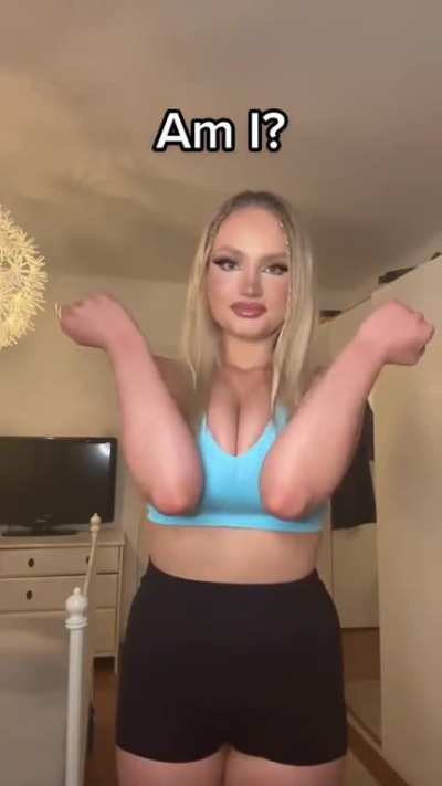 TikTok: Isabe<wbr>lle.C<wbr>apric<wbr>e