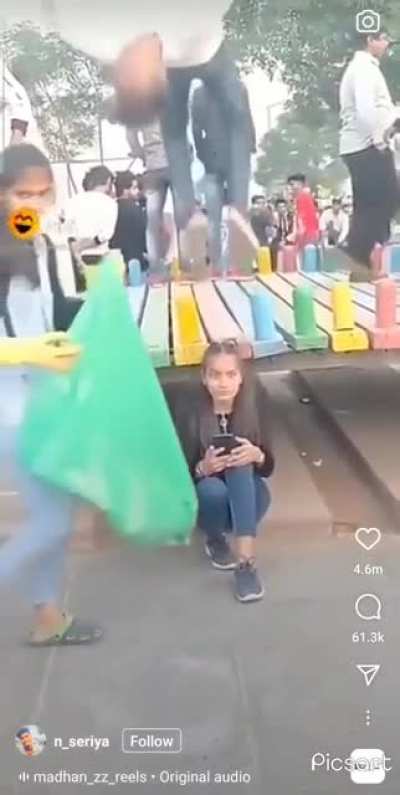 Watch out, watch out, watch out!