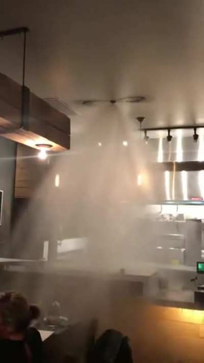 Shits on fire yo