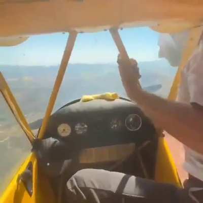 Please restart the airplane engine. Sure