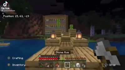 Guy gets 360 noscoped by a Minecraft skeleton