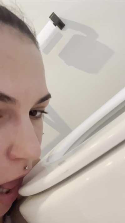 Making out with my new boyfriend