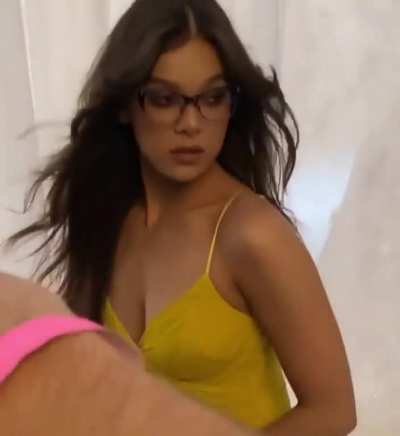 Hailee Steinfeld