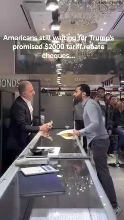 Has anyone received the $2000 tariffs cheque yet as promised by Orange turd?