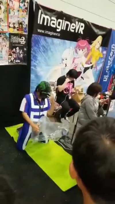 VR