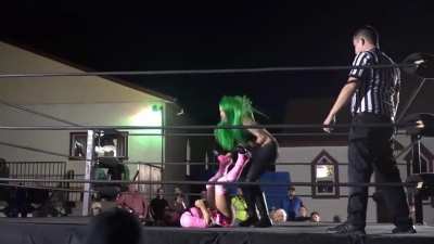 Alexia Nicole leg dropped between the legs by Shotzi Blackheart