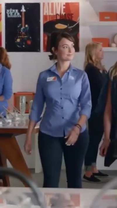 Classic Lily, Curves for days