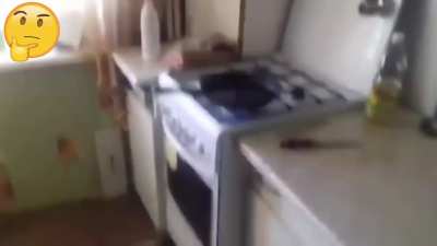 While mom was not at home, the dude decided to check what would happen if you add water to hot sunflower oil ???)