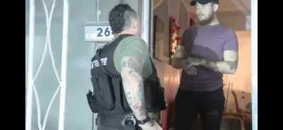 Cop discusses dinner plans with suspect.