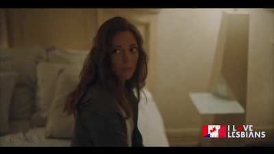 French Women: Myriam Fournier & Naadei Lyonnais - 