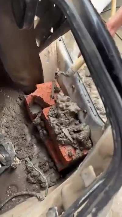 couldn't find a better filler ? sheet metal maybe ?