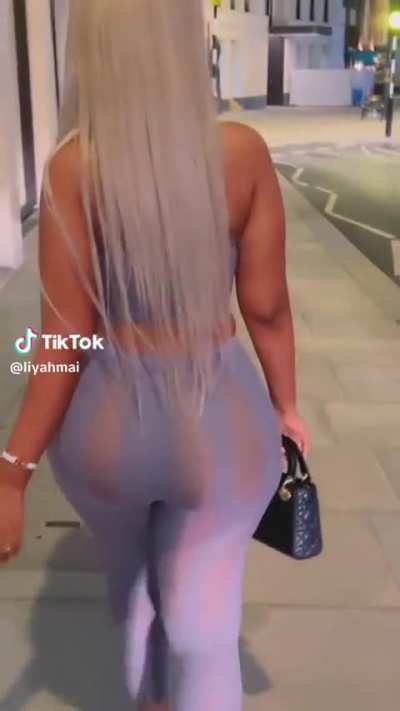 @liyahmai