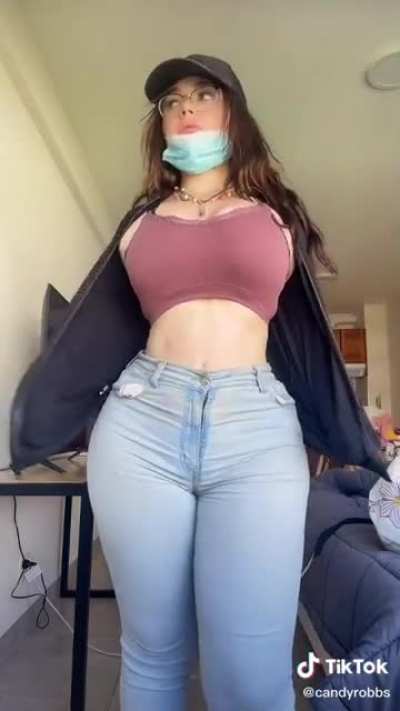 She Has Everything You Need 🤤
