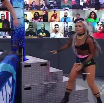 Miss this Liv look