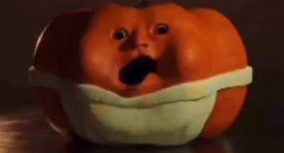 😨