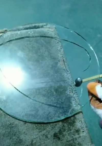 Glass tapping