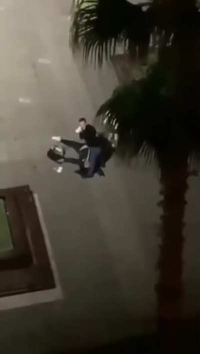 Man violently assaults his ex-wife in front of his 5 year old daughter.