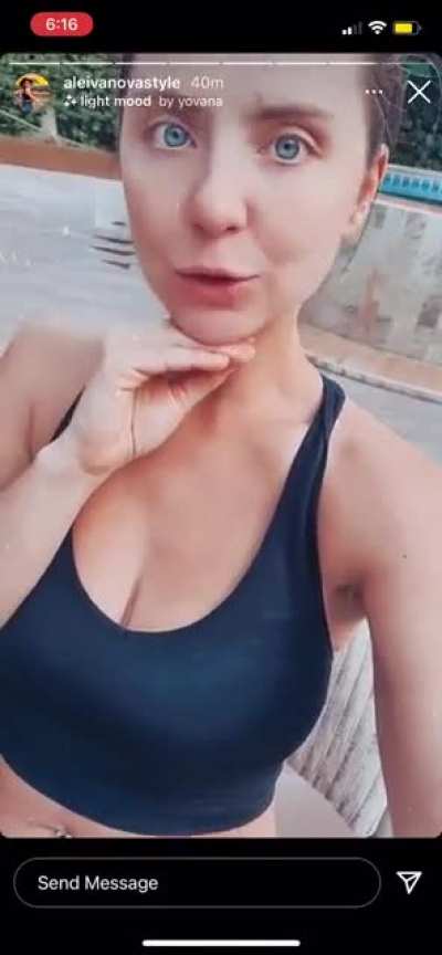 Ale Ivanova enseñandonos lo mejor que hace