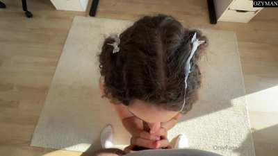 brunette slut can’t stop sucking