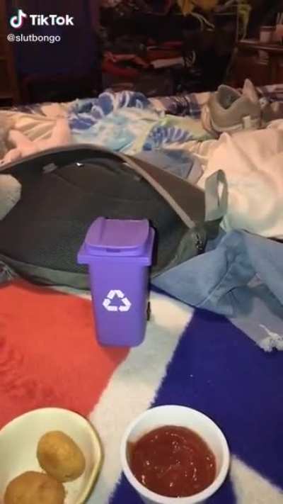 OH SHIT, A RAT