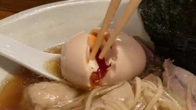 Popping perfection at Muginae in Tokyo