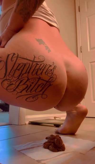 Creamy poop 💩 how’s the view 🍑