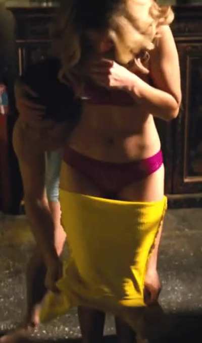 Elizabeth Banks