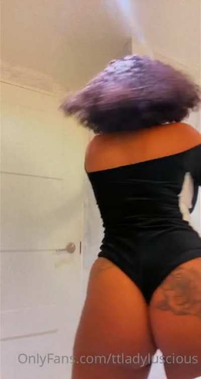 Black/white outfit pt. 2...you can see her asshole in this one