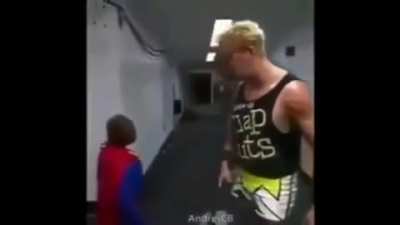QUEDÉ 👁️👄👁️