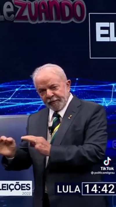 não importa quem vai ganhar dia 30, eu já ganhei meu mês com esse vídeo, apreciem