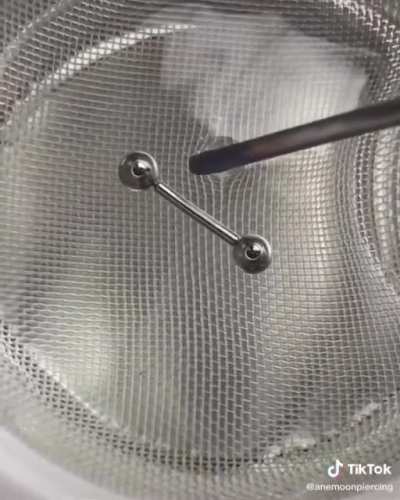 Anodizing Titanium