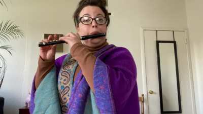 I was nominated by a friend for this “Magic Spells” challenge. The challenge is to learn a piece from Aleksey Igudesman’s Magic Spells solo flute piece book. With his permission, here is his “Sims<wbr>alabi<wbr>m” on piccolo! Very cool book 😎