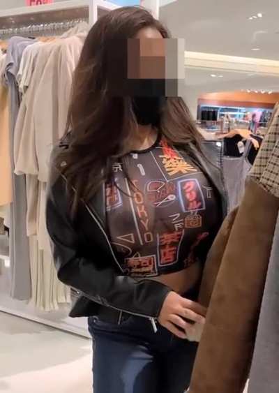I know how to make guys love shopping with me